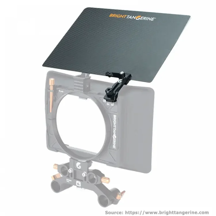 Bright-Tangerine-Carbon-Fibre-Top-Flag-Misfit-Atom-B1230.1009-1